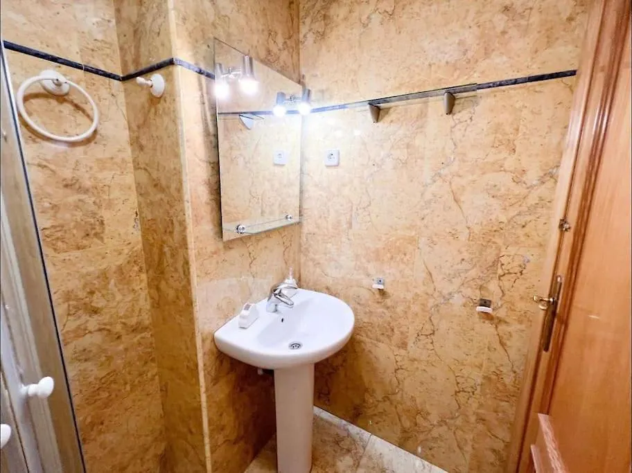 Hc2 - Fuengirola Beach Apartment